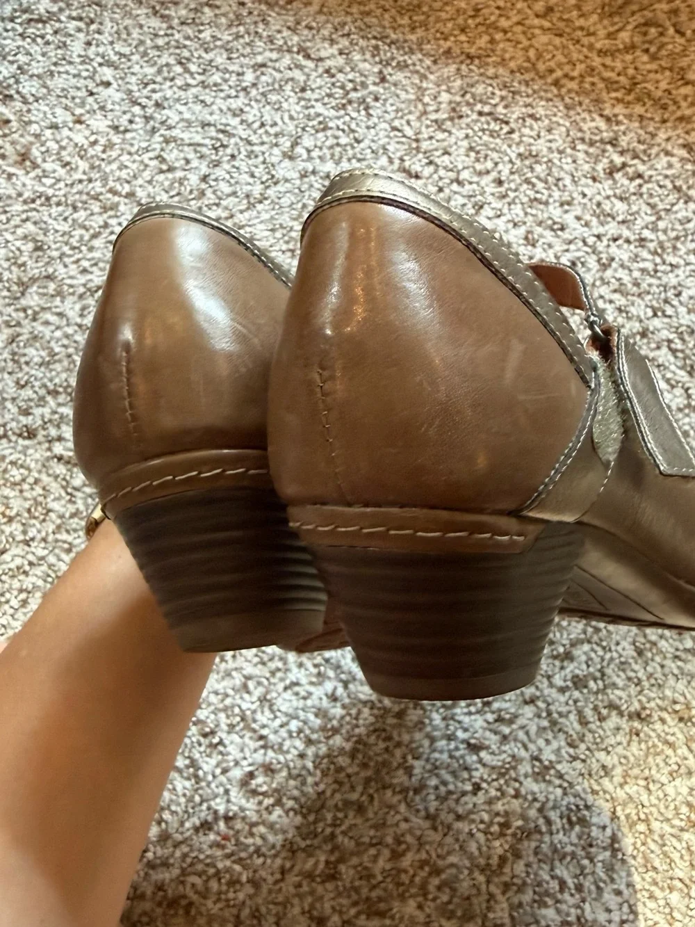 Cobb Hill Women's Taupe Mary-Jane Block Heel 7.5